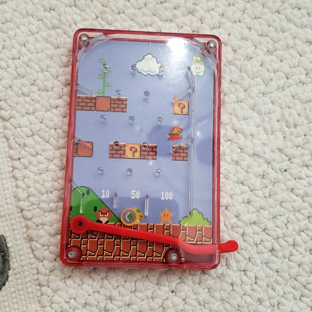 MCDONALD'S 2018 SUPER MARIO BROS. PINBALL GAME